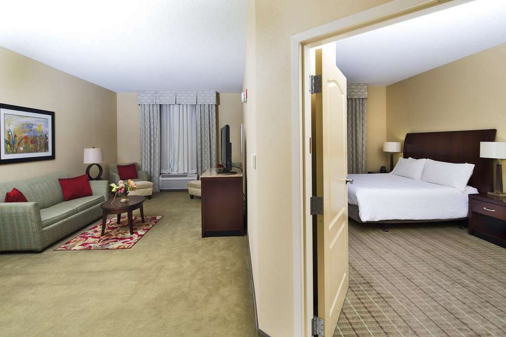 Hilton Garden Inn Valdosta Room photo